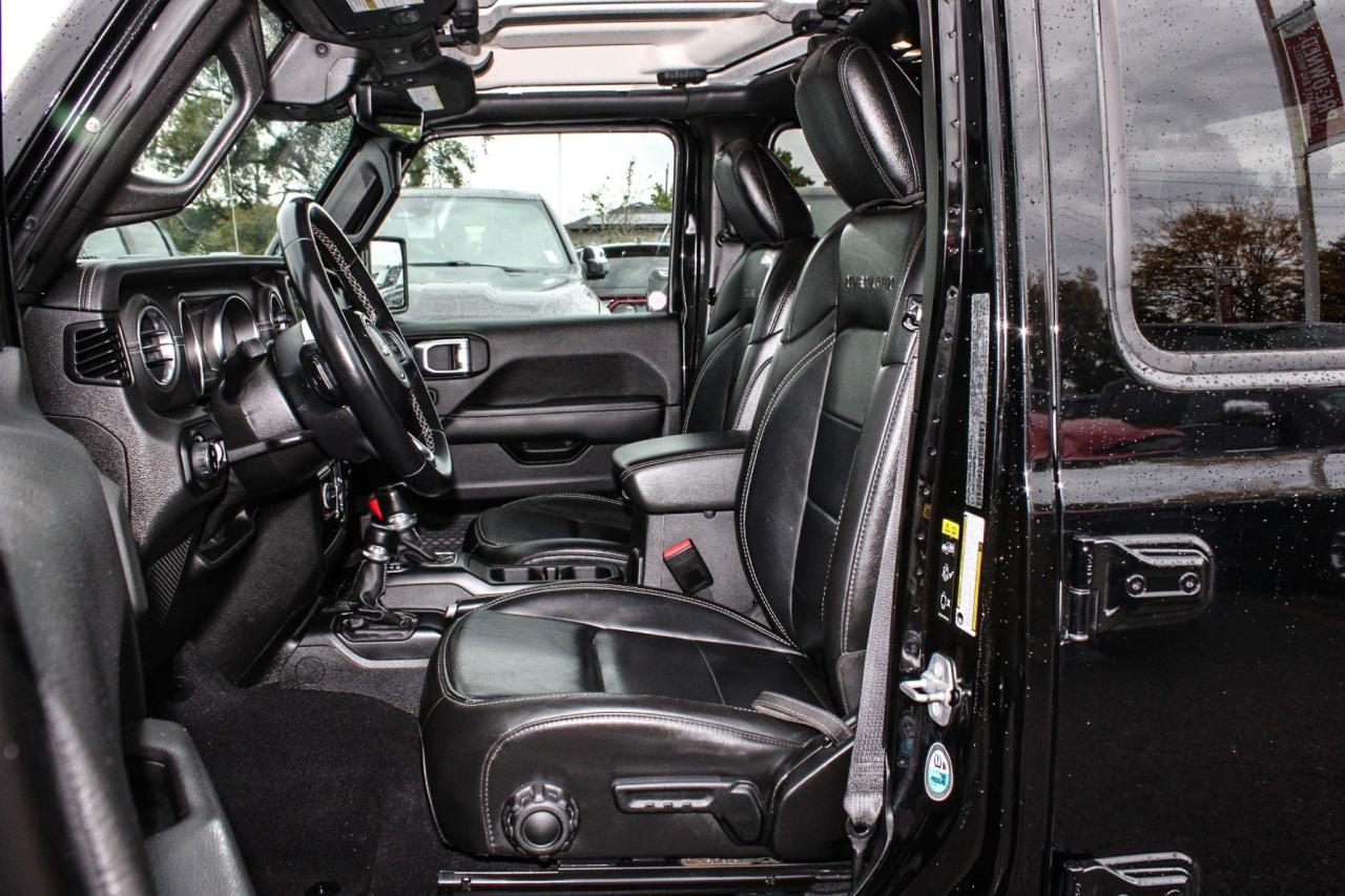 2021 Jeep Gladiator Overland 4x4  Gps SiriusXM HtdSeats BkpCam Photo