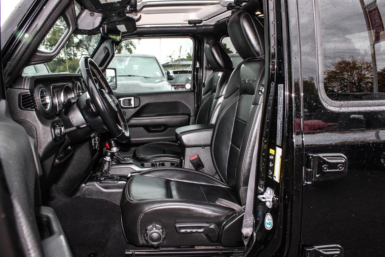 2021 Jeep Gladiator Overland 4x4  Gps SiriusXM HtdSeats BkpCam Photo