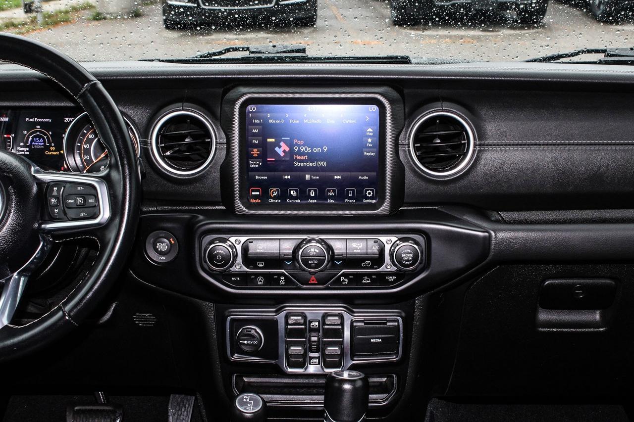 2021 Jeep Gladiator Overland 4x4  Gps SiriusXM HtdSeats BkpCam Photo