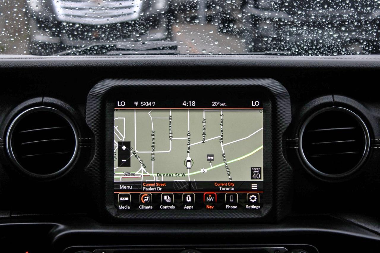 2021 Jeep Gladiator Overland 4x4  Gps SiriusXM HtdSeats BkpCam Photo