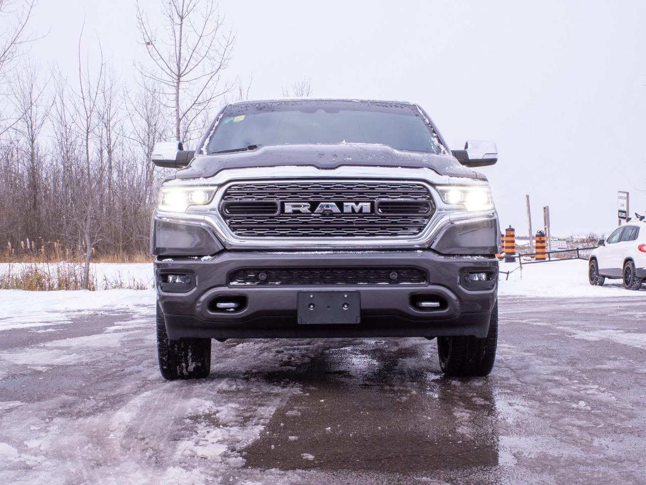 2020 RAM 1500 Limited - Wireless Charging Pad Photo