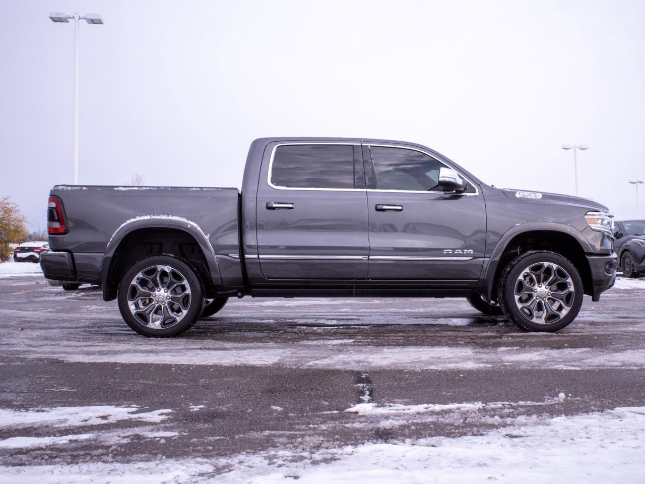 2020 RAM 1500 Limited - Wireless Charging Pad Photo