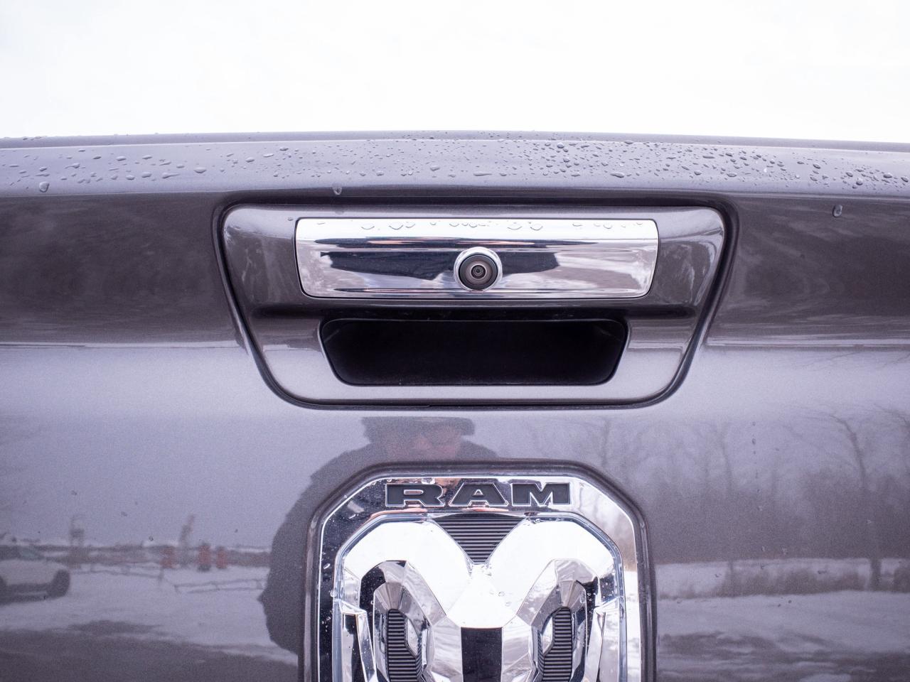 2020 RAM 1500 Limited - Wireless Charging Pad Photo