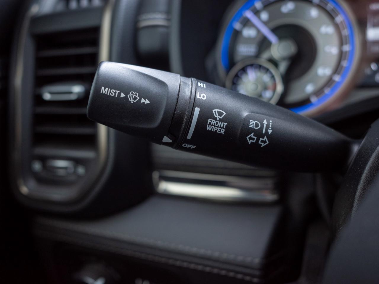 2020 RAM 1500 Limited - Wireless Charging Pad Photo