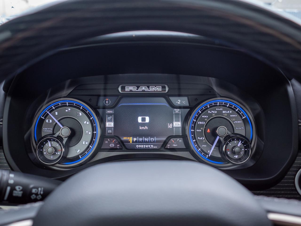 2020 RAM 1500 Limited - Wireless Charging Pad Photo