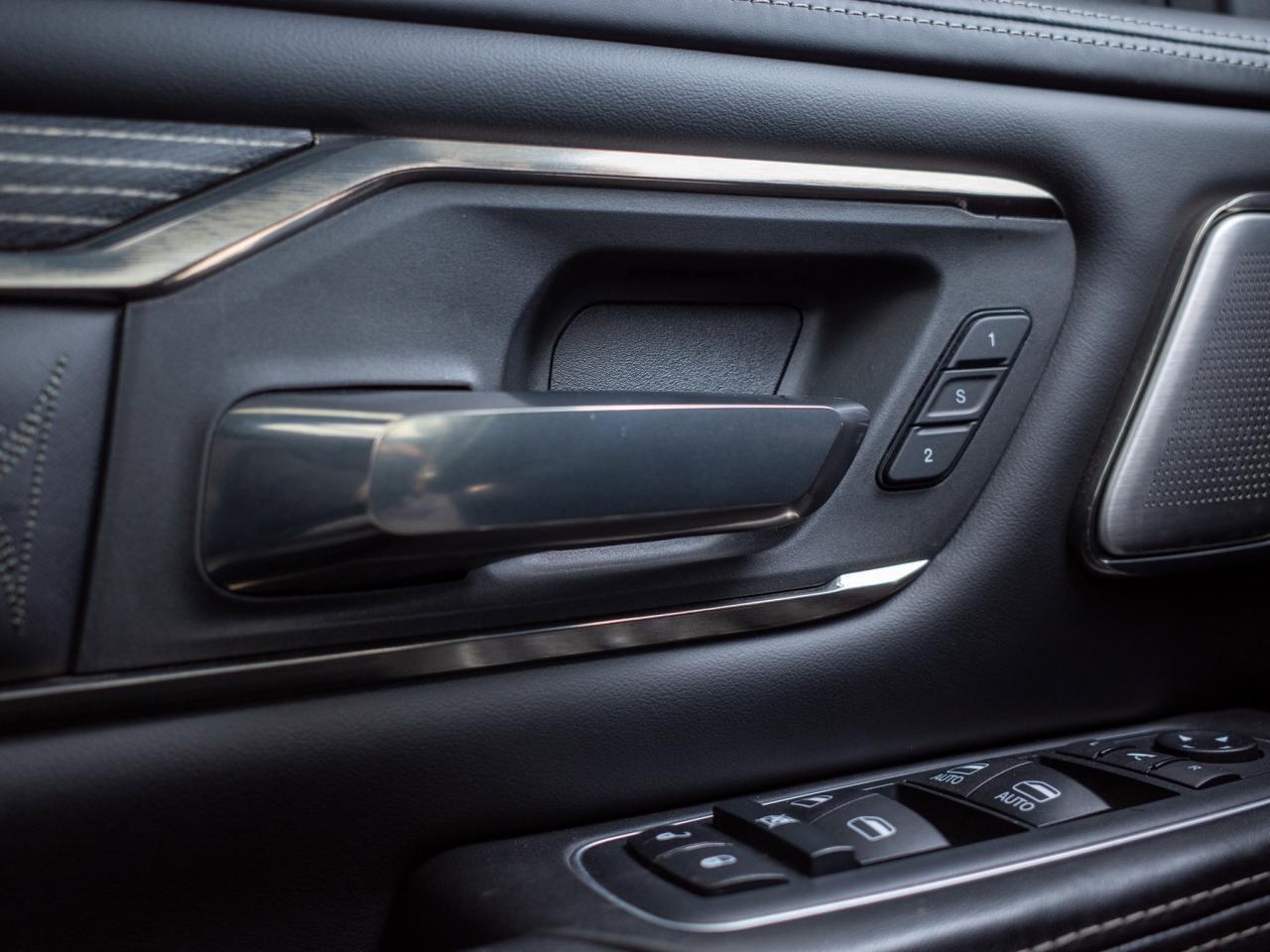 2020 RAM 1500 Limited - Wireless Charging Pad Photo