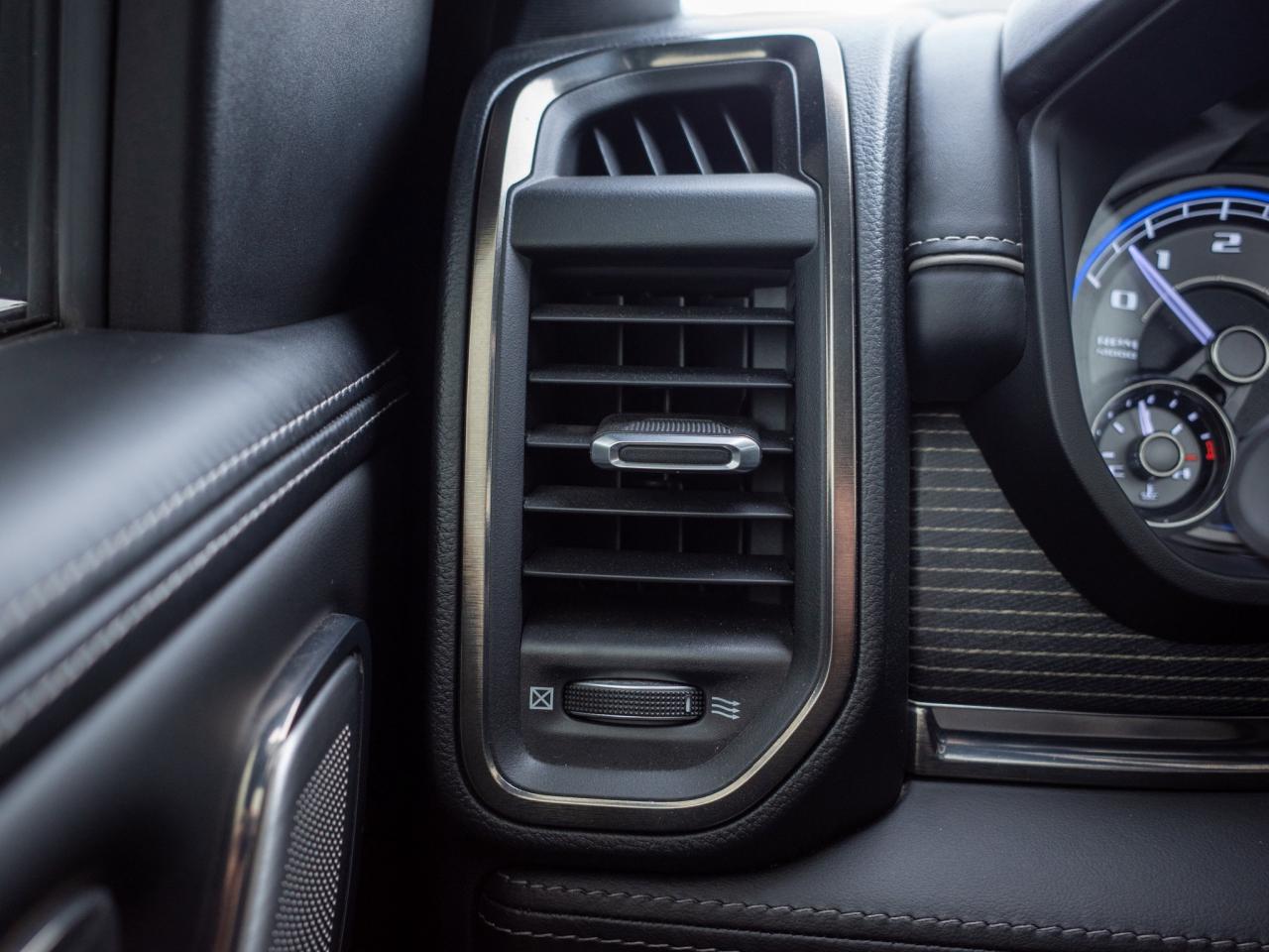 2020 RAM 1500 Limited - Wireless Charging Pad Photo