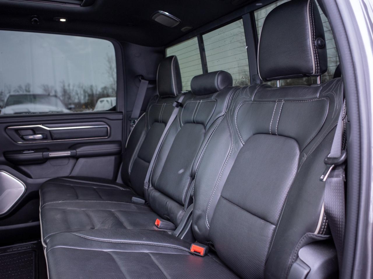 2020 RAM 1500 Limited - Wireless Charging Pad Photo