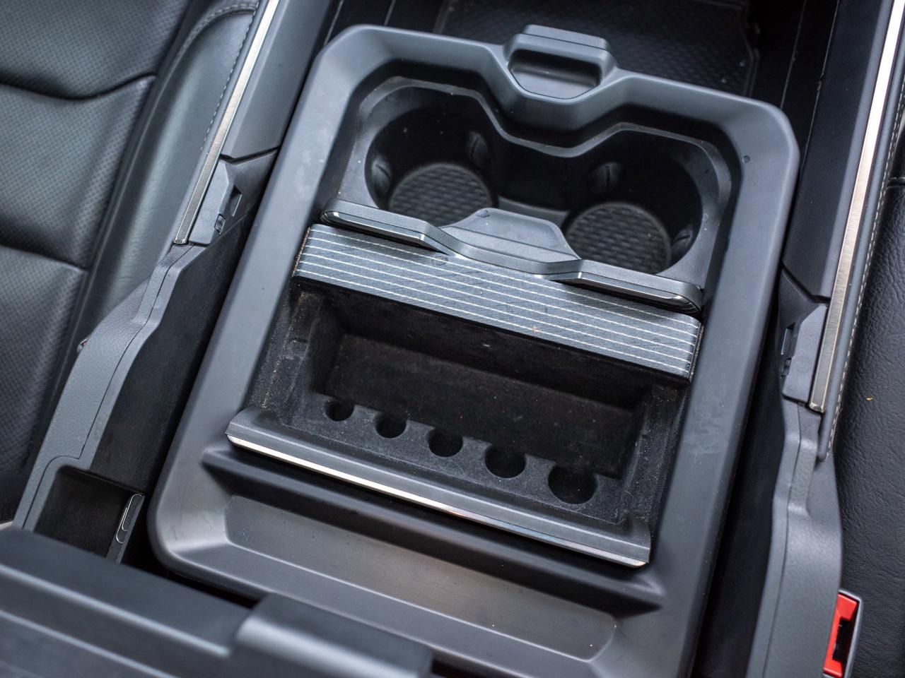 2020 RAM 1500 Limited - Wireless Charging Pad Photo