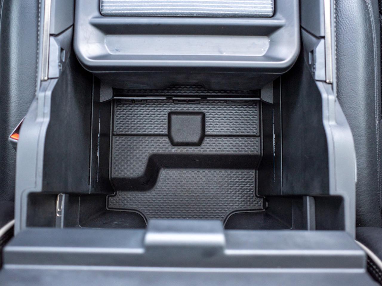 2020 RAM 1500 Limited - Wireless Charging Pad Photo