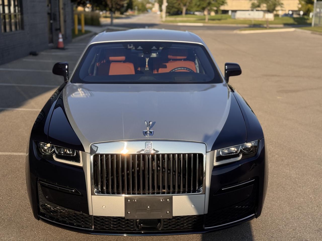 2022 Rolls-Royce Ghost Sedan Photo2