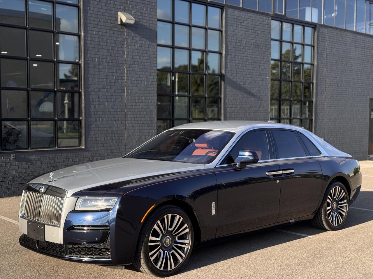 2022 Rolls-Royce Ghost Sedan Photo4
