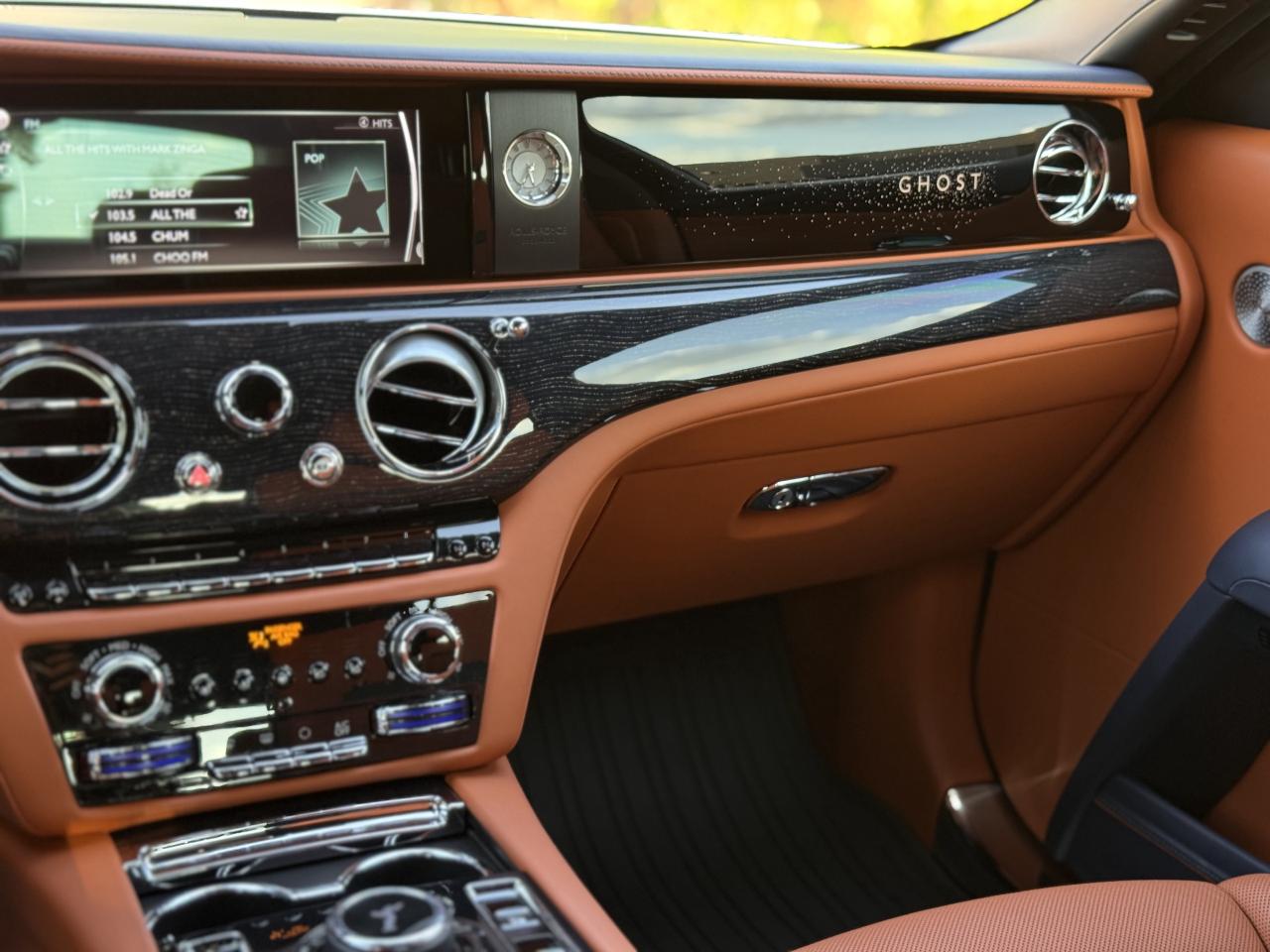 2022 Rolls-Royce Ghost Sedan Photo