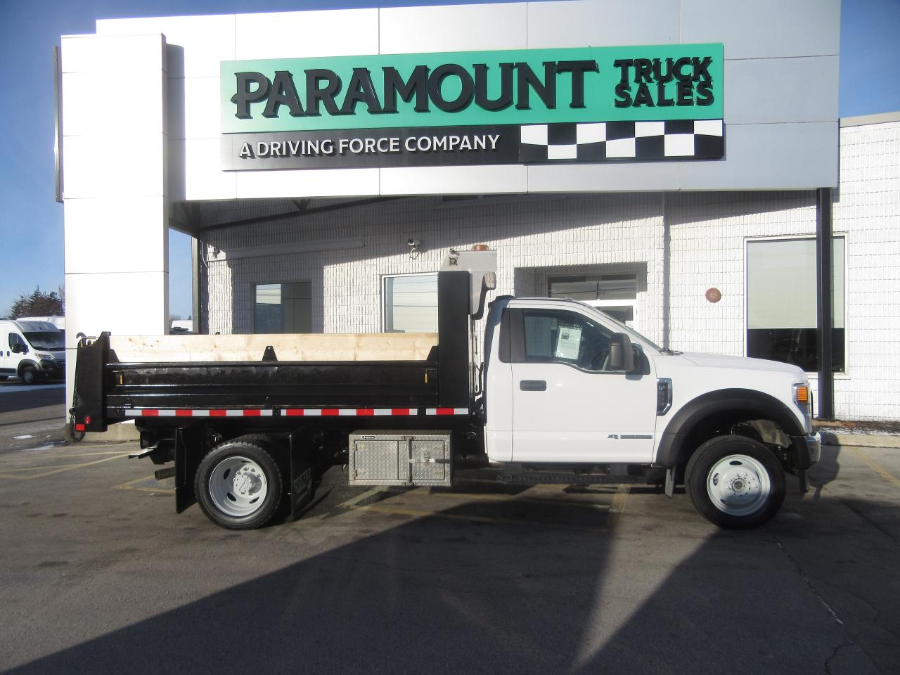 2020 Ford F-550 4X4 DIESEL 12FT DUMP BOX Photo