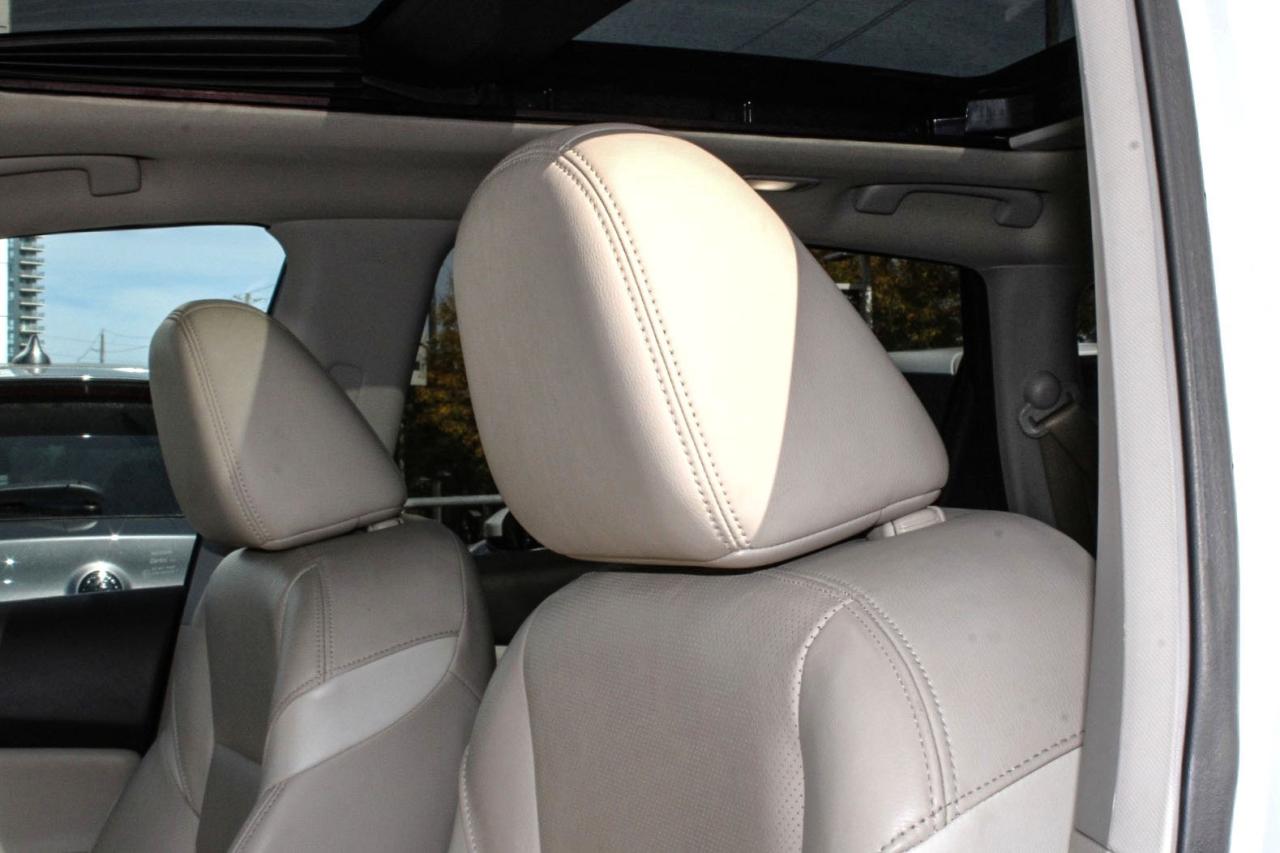 2016 Nissan Murano AWD SL  BkpCam Gps SiriusXM HtdSeats Photo