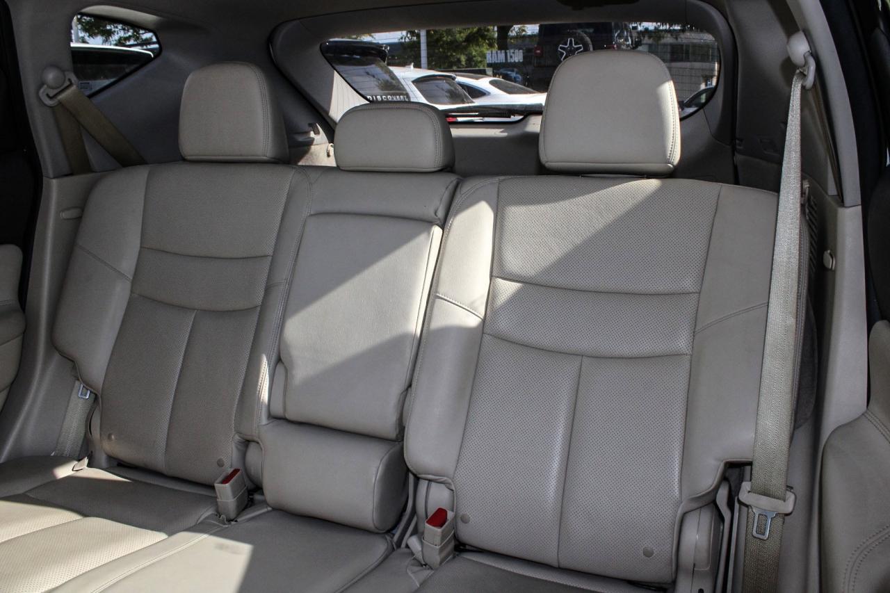 2016 Nissan Murano AWD SL  BkpCam Gps SiriusXM HtdSeats Photo