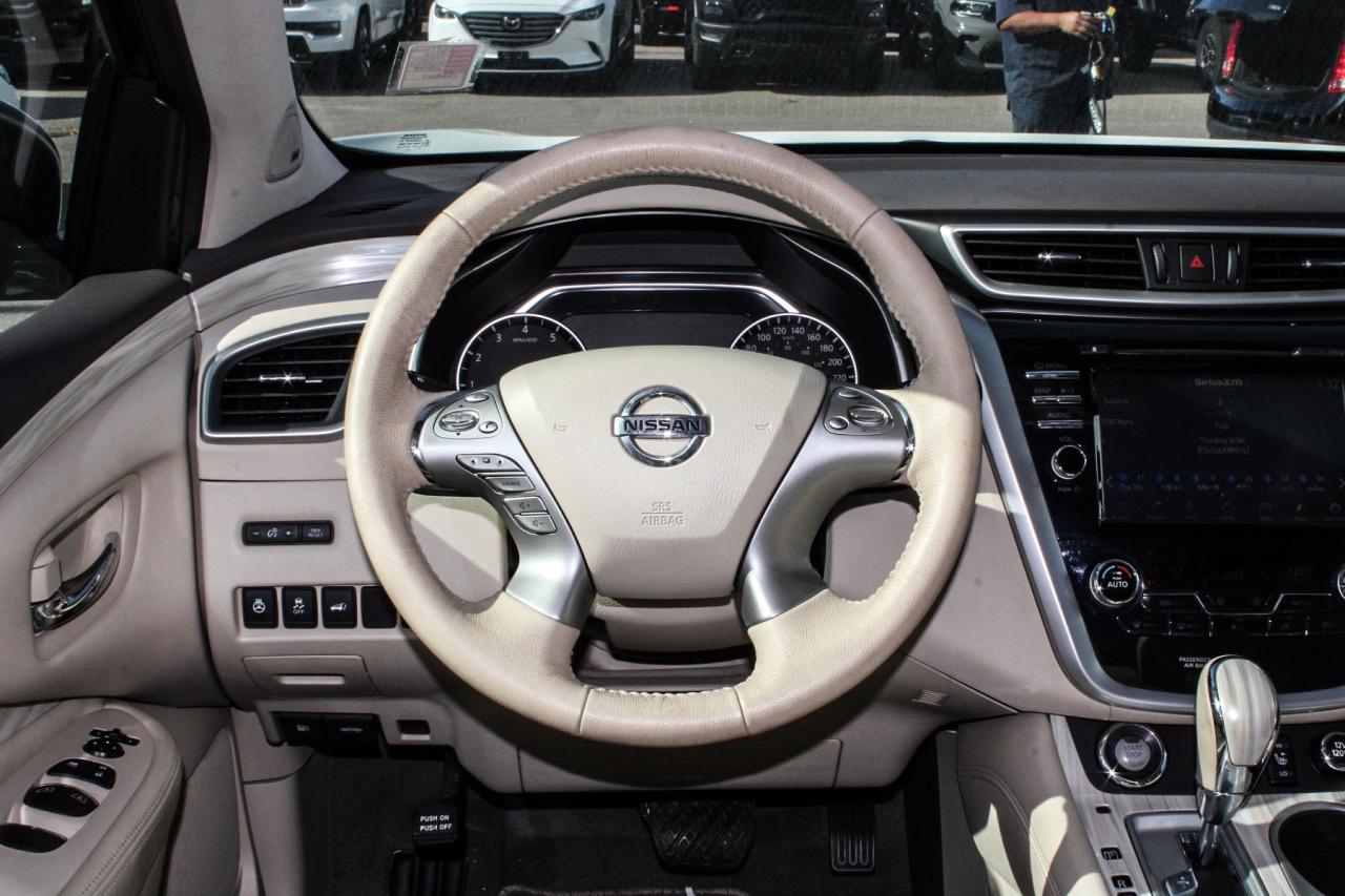2016 Nissan Murano AWD SL  BkpCam Gps SiriusXM HtdSeats Photo