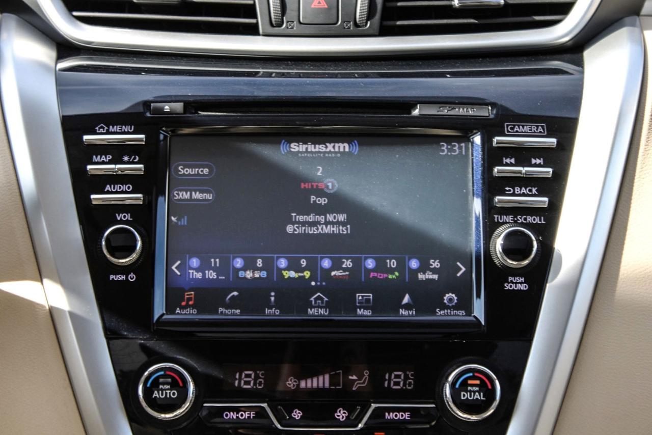 2016 Nissan Murano AWD SL  BkpCam Gps SiriusXM HtdSeats Photo