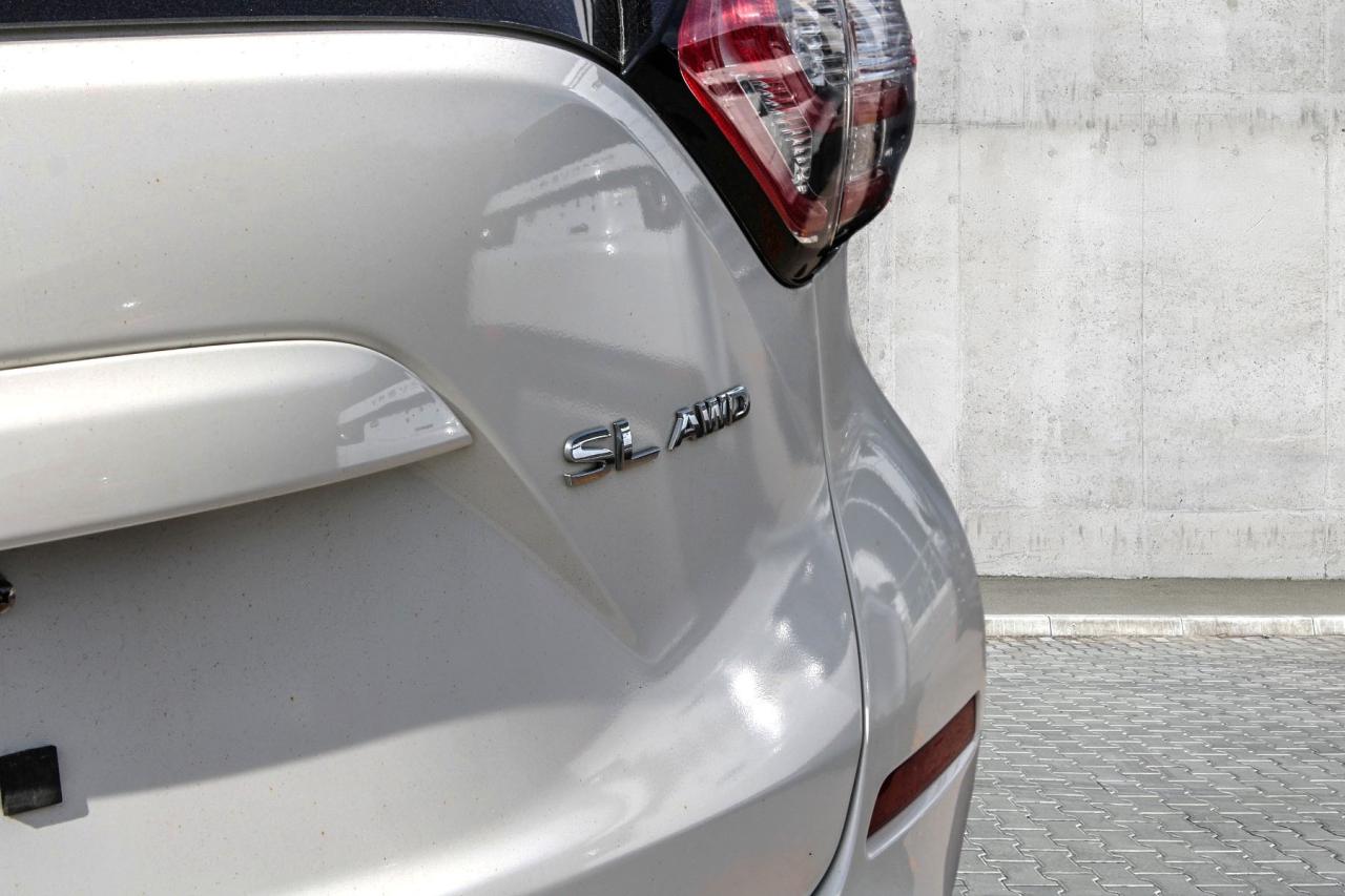 2016 Nissan Murano AWD SL  BkpCam Gps SiriusXM HtdSeats Photo