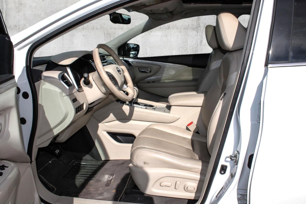 2016 Nissan Murano AWD SL  BkpCam Gps SiriusXM HtdSeats Photo