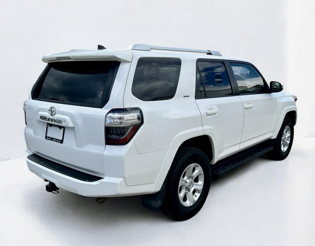 2016 Toyota 4Runner 4WD ~ SR5 ~ 7 PASSENGER ~ LEATHER ~ SUNROOF Photo