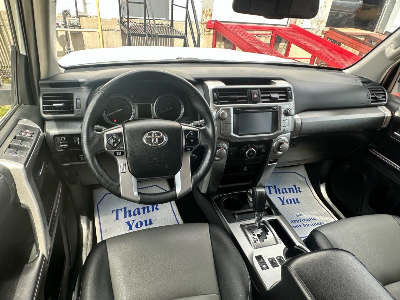 2016 Toyota 4Runner 4WD ~ SR5 ~ 7 PASSENGER ~ LEATHER ~ SUNROOF Photo