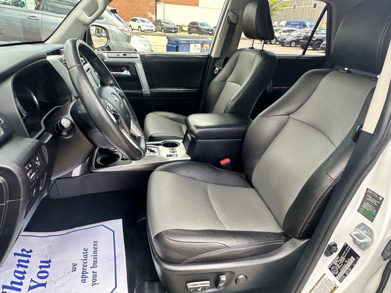 2016 Toyota 4Runner 4WD ~ SR5 ~ 7 PASSENGER ~ LEATHER ~ SUNROOF Photo