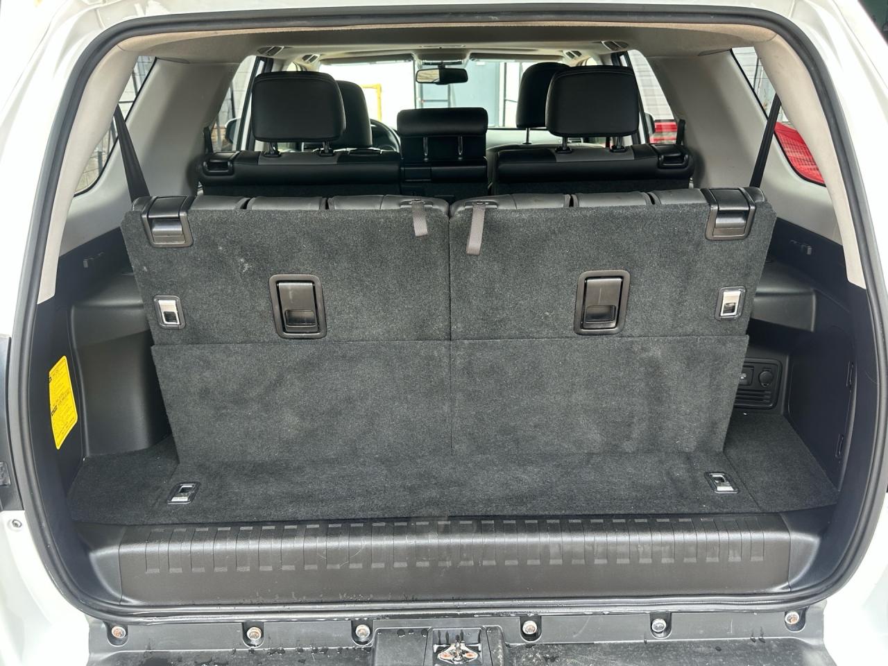 2016 Toyota 4Runner 4WD ~ SR5 ~ 7 PASSENGER ~ LEATHER ~ SUNROOF Photo