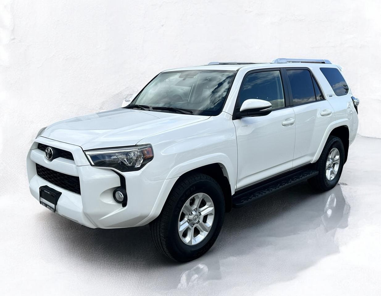 2016 Toyota 4Runner 4WD ~ SR5 ~ 7 PASSENGER ~ LEATHER ~ SUNROOF Photo