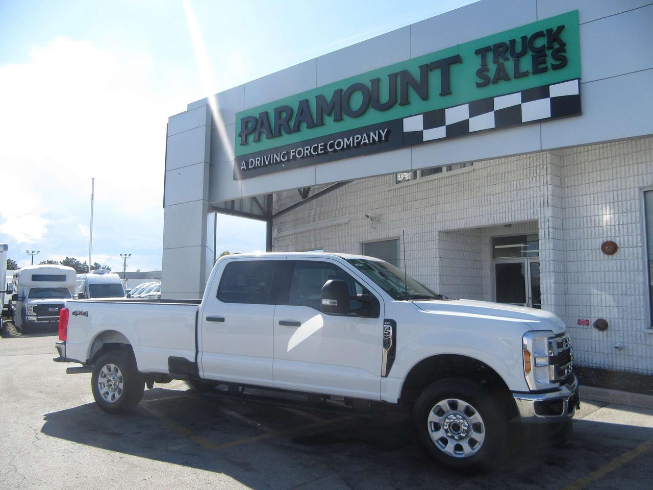 2024 Ford F-250 CREW CAB 4X4 XLT 8FT LONG BOX PICKUP TRUCK Photo
