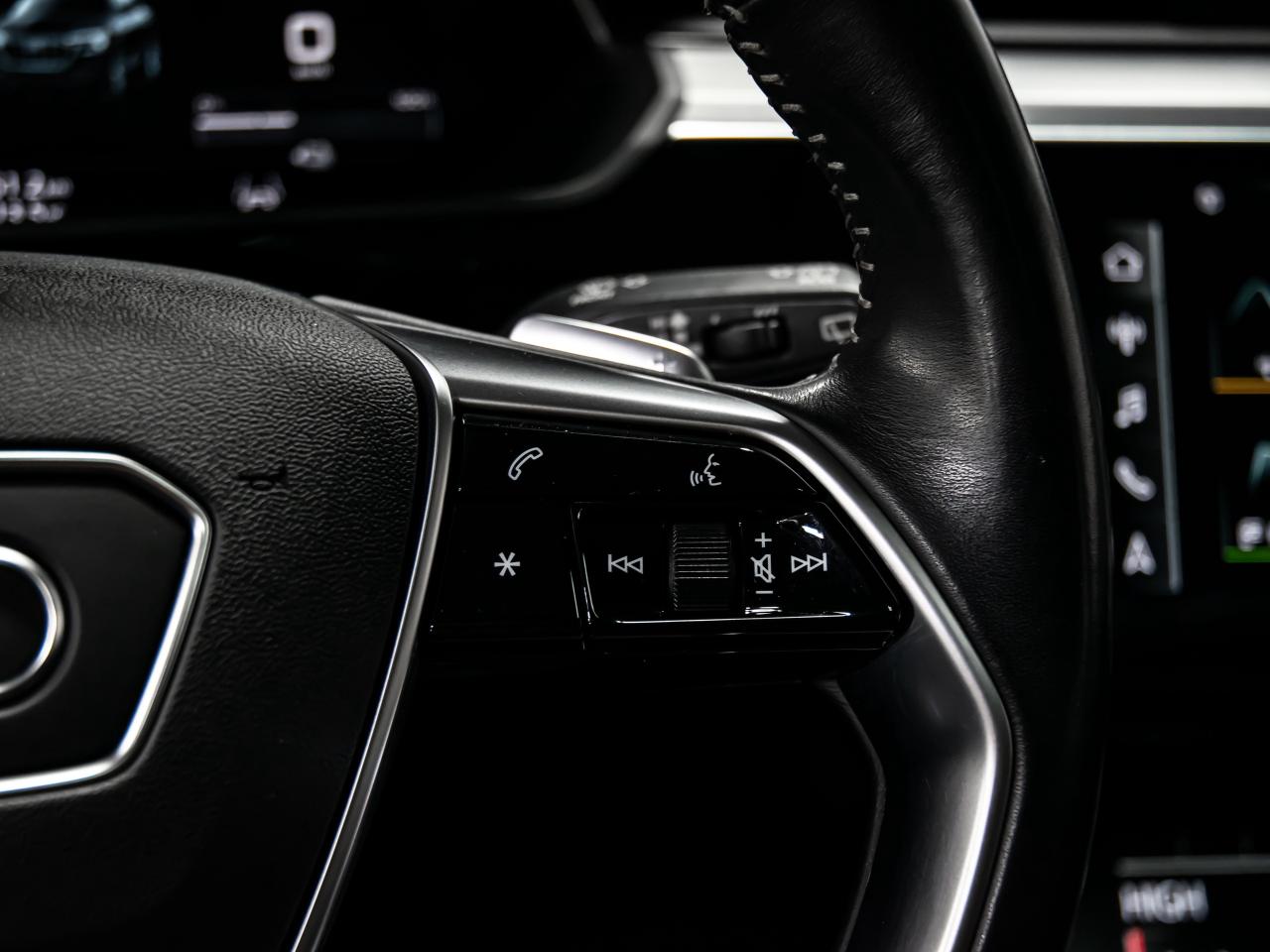 2021 Audi E-Tron TECHNIK QUATTRO HEADS UP BLIND SPOTS NAVI REAR CAM Photo