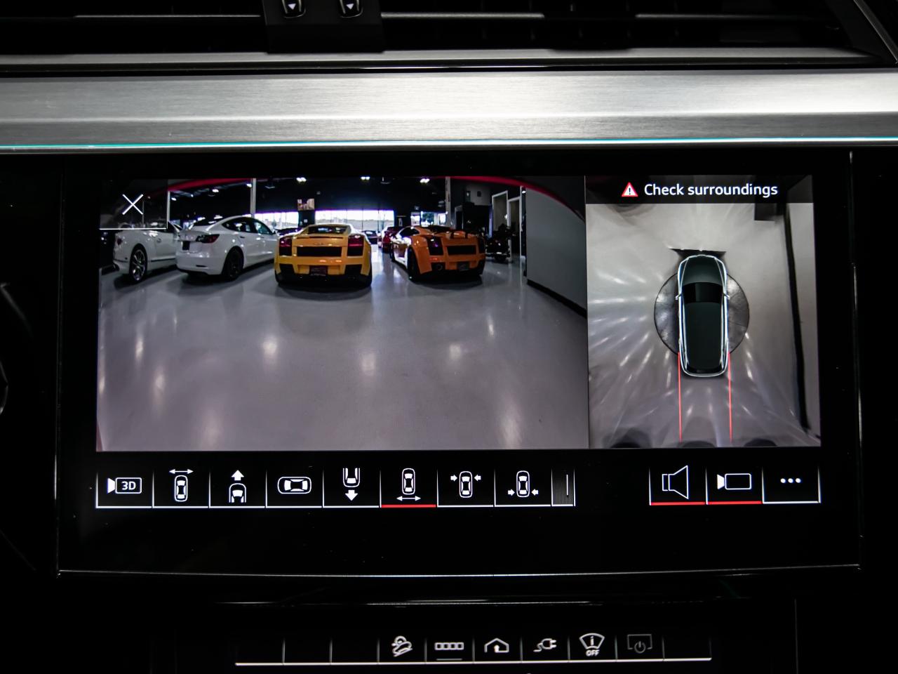 2021 Audi E-Tron TECHNIK QUATTRO HEADS UP BLIND SPOTS NAVI REAR CAM Photo