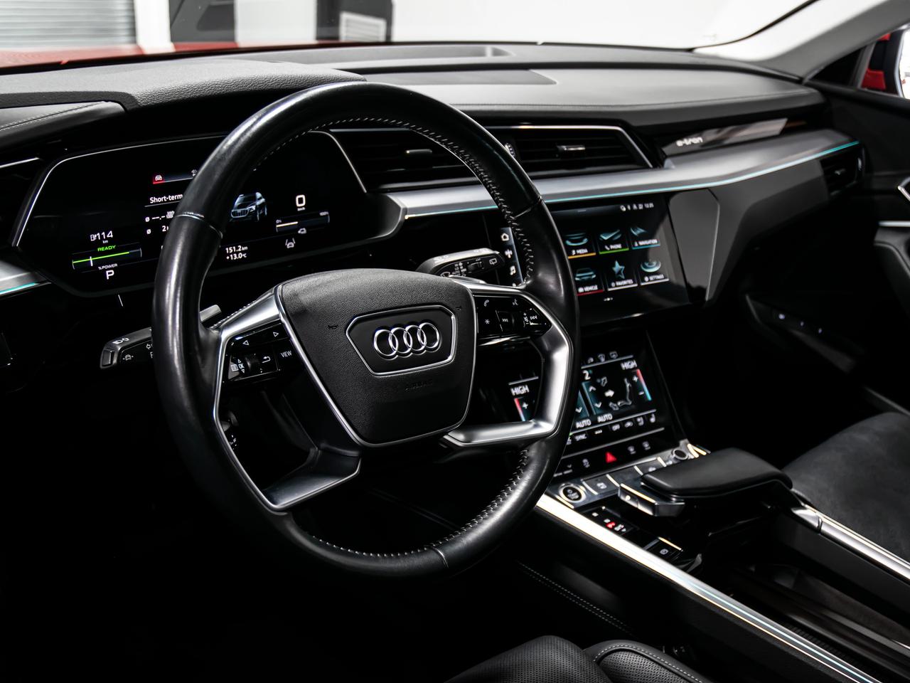 2021 Audi E-Tron TECHNIK QUATTRO HEADS UP BLIND SPOTS NAVI REAR CAM Photo