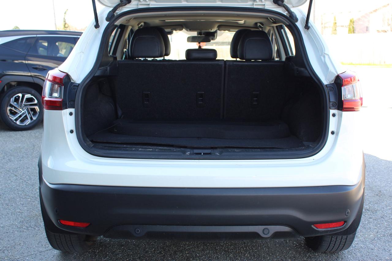 2020 Nissan Qashqai SL/ Winter Tire Pkg/ Leather Sunroof/AWD/ Fully Lo Photo