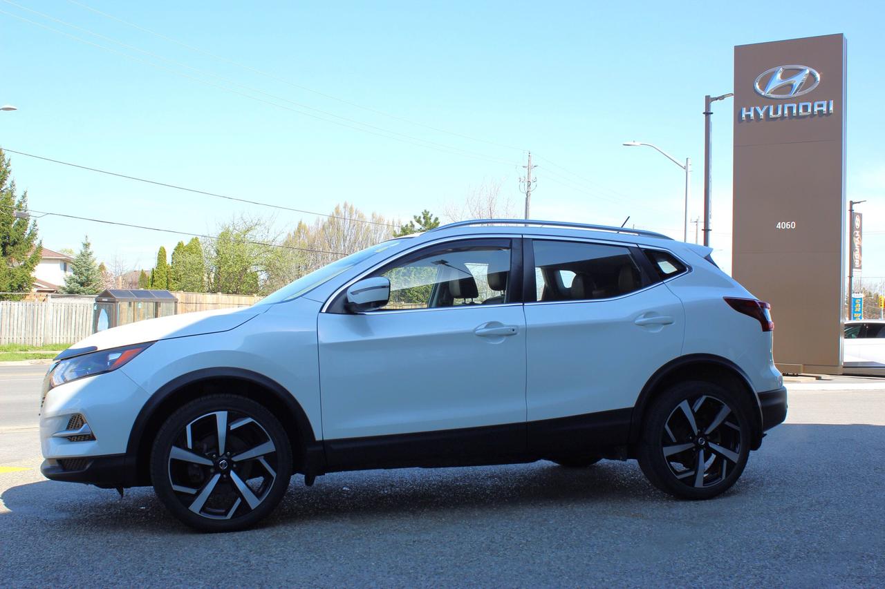 2020 Nissan Qashqai SL/ Winter Tire Pkg/ Leather Sunroof/AWD/ Fully Lo Photo2