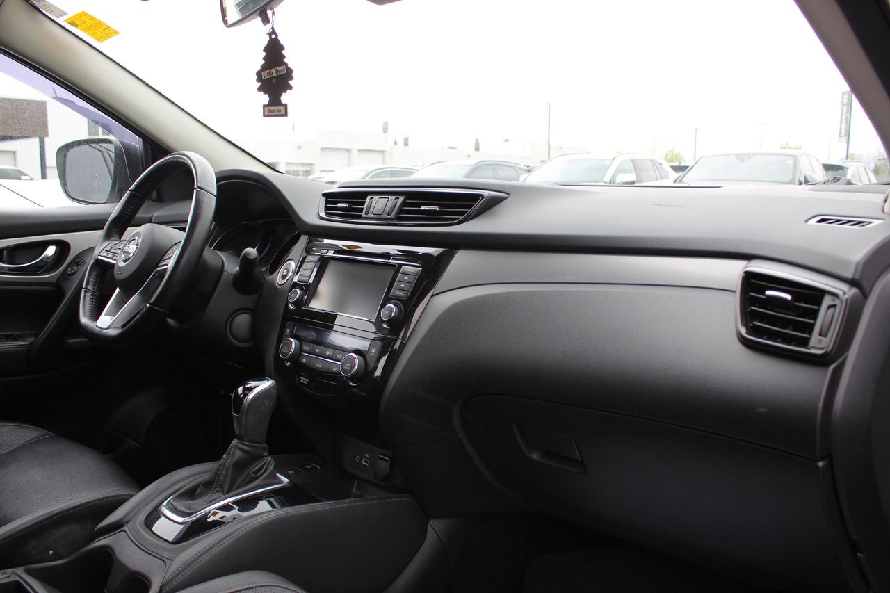 2020 Nissan Qashqai SL/ Winter Tire Pkg/ Leather Sunroof/AWD/ Fully Lo Photo