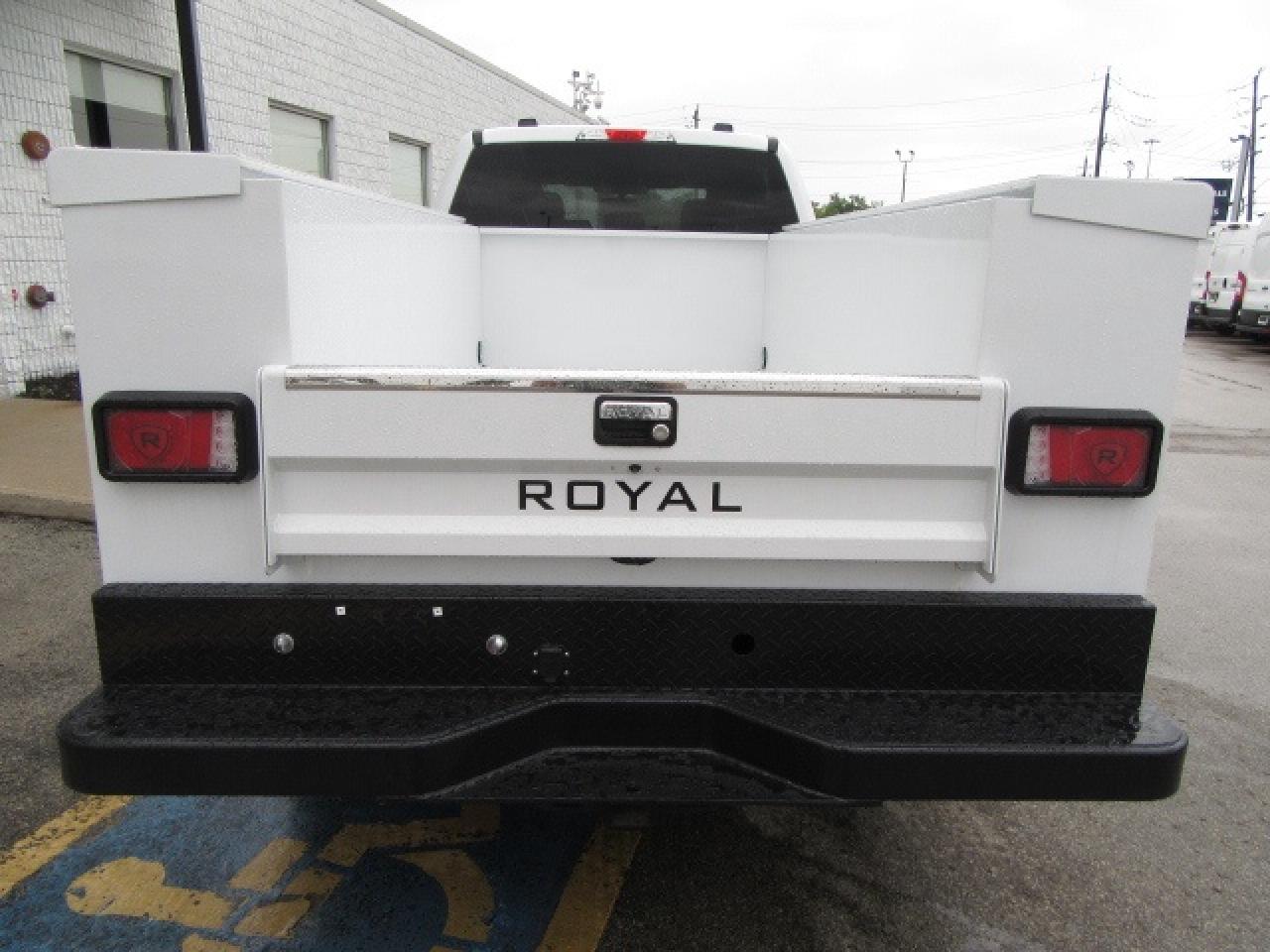 2022 Ford F-350 DIESEL CREW CAB 4X4 NEW SERVICE / UTILITY BODY Photo