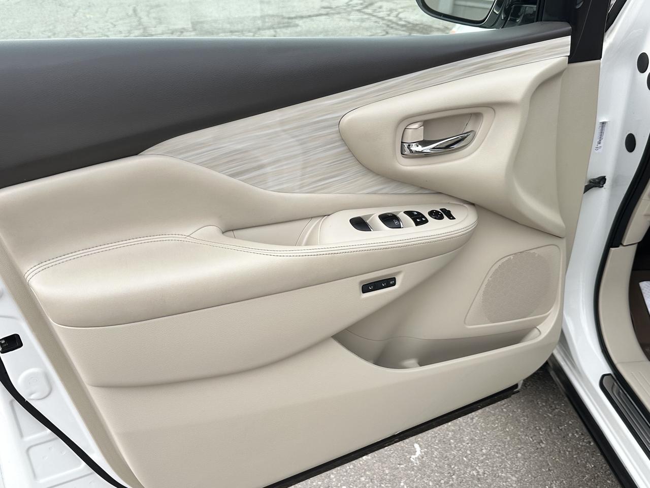 2016 Nissan Murano SL ~ 360 CAMERA ~ NAV ~ WINTER TIRES Photo