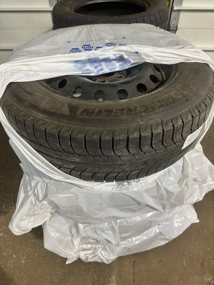 2016 Nissan Murano SL ~ 360 CAMERA ~ NAV ~ WINTER TIRES Photo