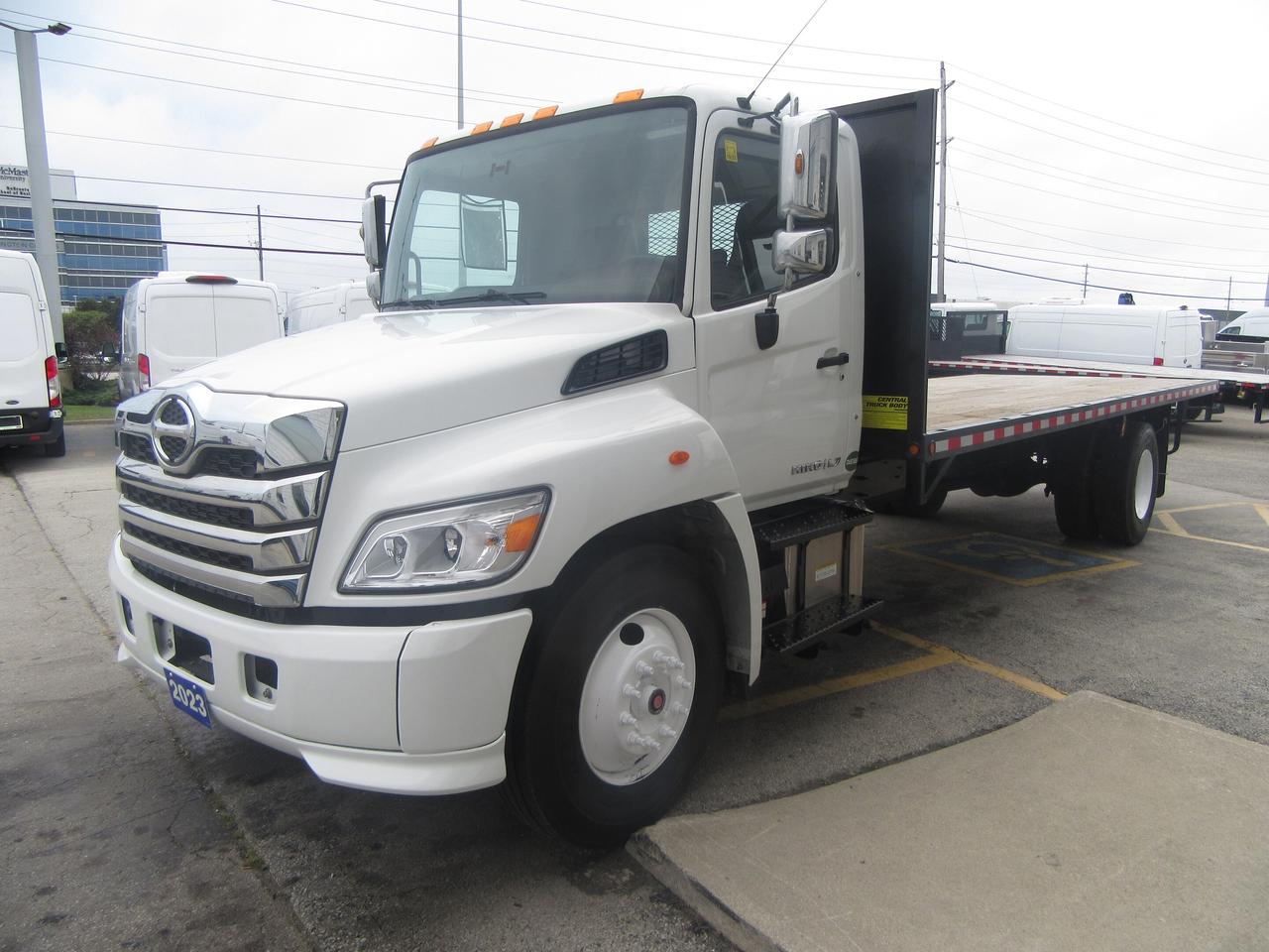 2023 Hino L7 DIESEL 26FT FLAT DECK & TIE STRAP PKG Photo