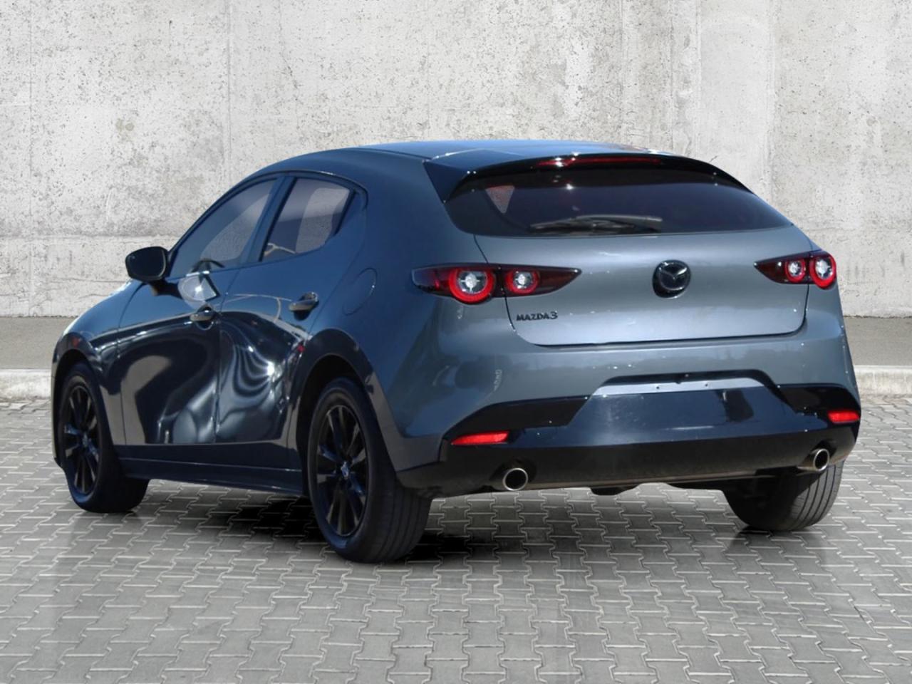 2022 Mazda Mazda3 Sport GS Auto  SportMode CruiseCtrl Photo3