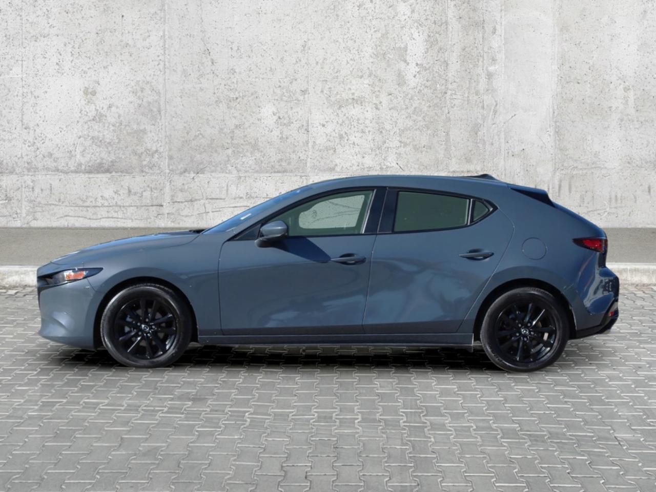 2022 Mazda Mazda3 Sport GS Auto  SportMode CruiseCtrl Photo2