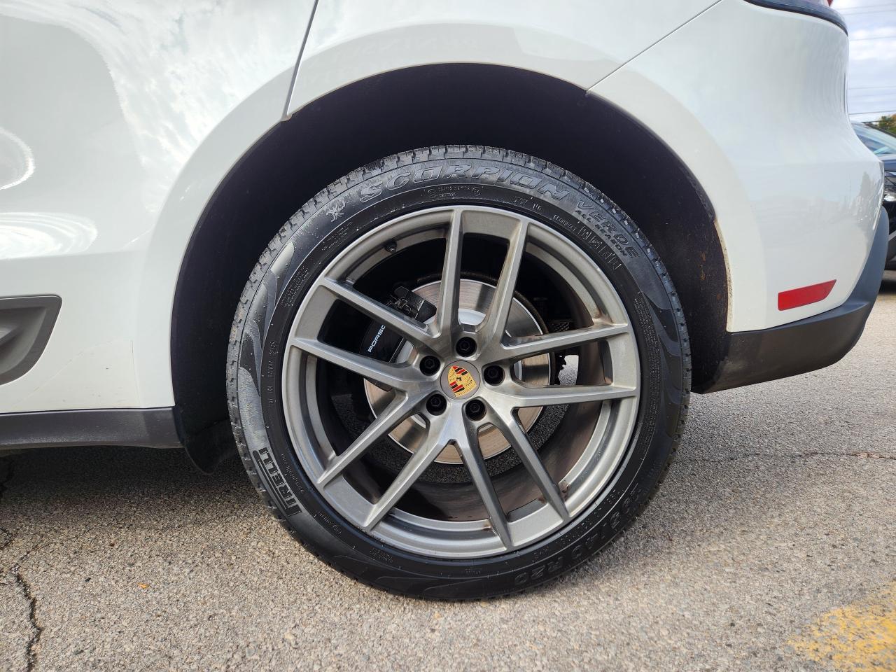 2024 Porsche Macan T AWD, PREMIUM PLUS,360 CAM, CARPLAY, SPORT CHRONO Photo