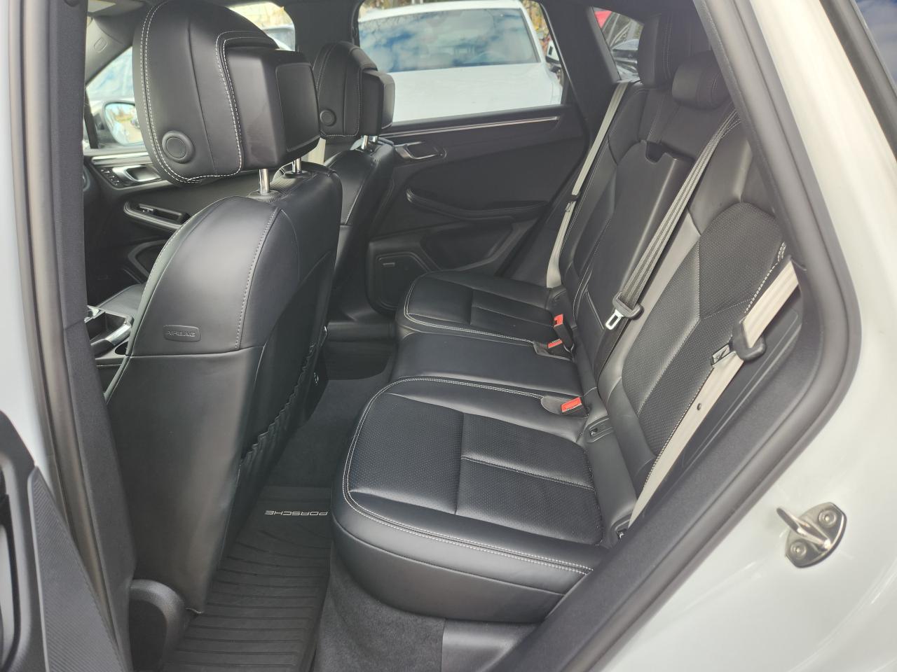 2024 Porsche Macan T AWD, PREMIUM PLUS,360 CAM, CARPLAY, SPORT CHRONO Photo