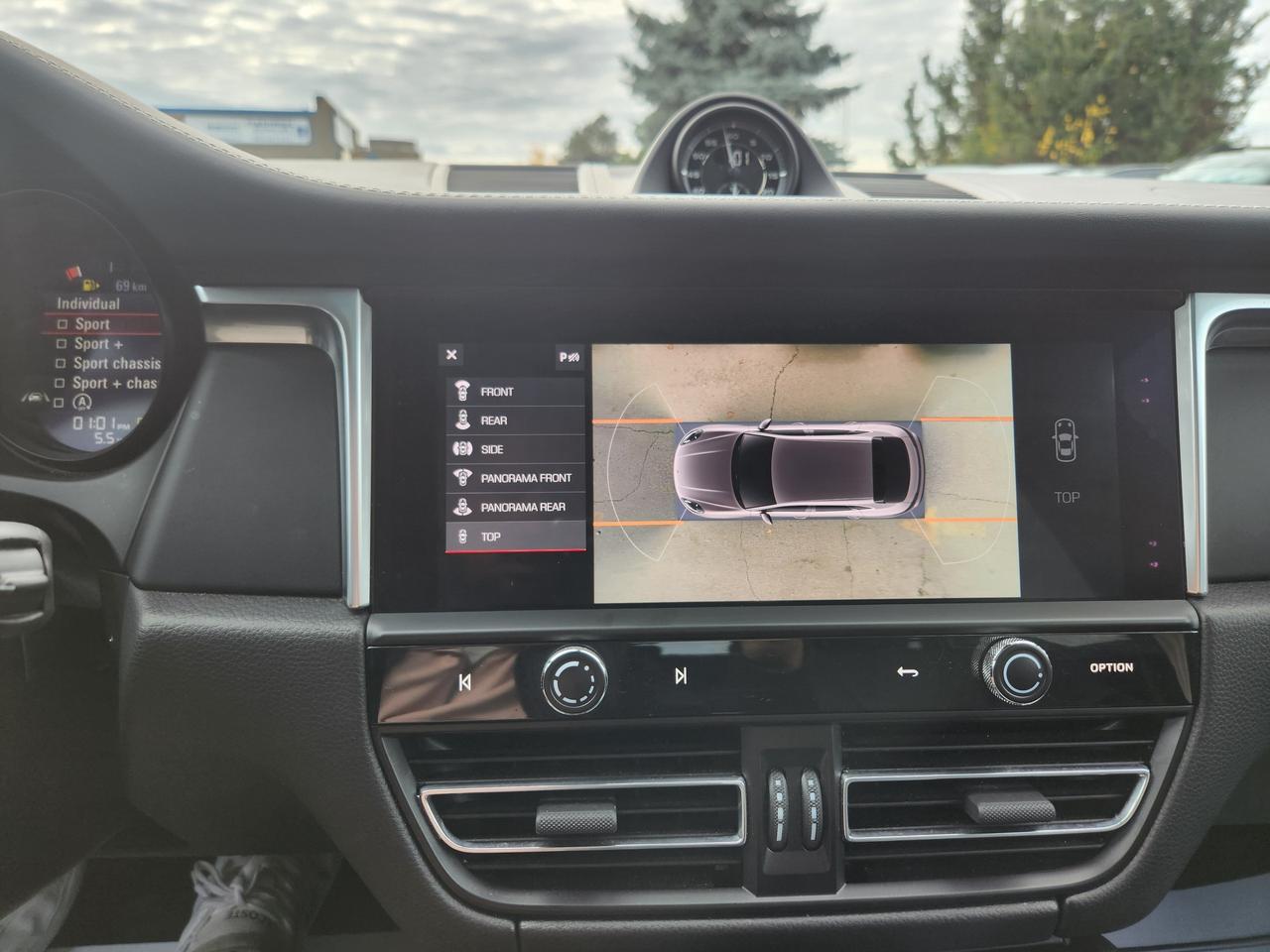 2024 Porsche Macan T AWD, PREMIUM PLUS,360 CAM, CARPLAY, SPORT CHRONO Photo