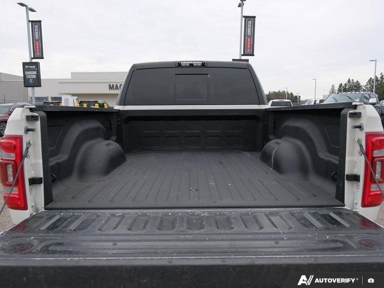 2019 RAM 2500 LonghornLONGHORN, CUMMINS, CREW, 4X4, LOADED, CERT Photo