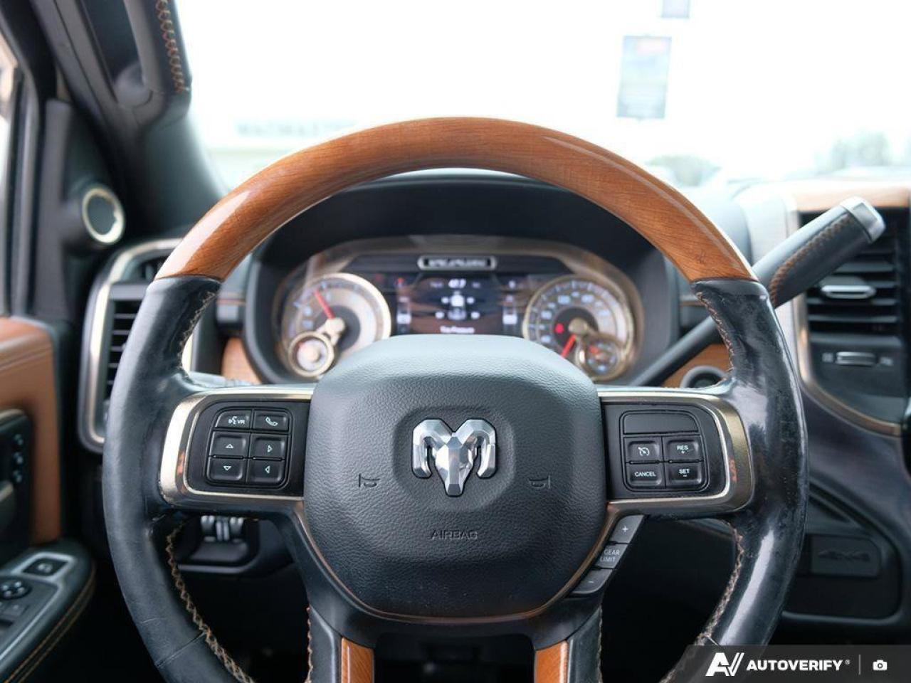 2019 RAM 2500 LonghornLONGHORN, CUMMINS, CREW, 4X4, LOADED, CERT Photo