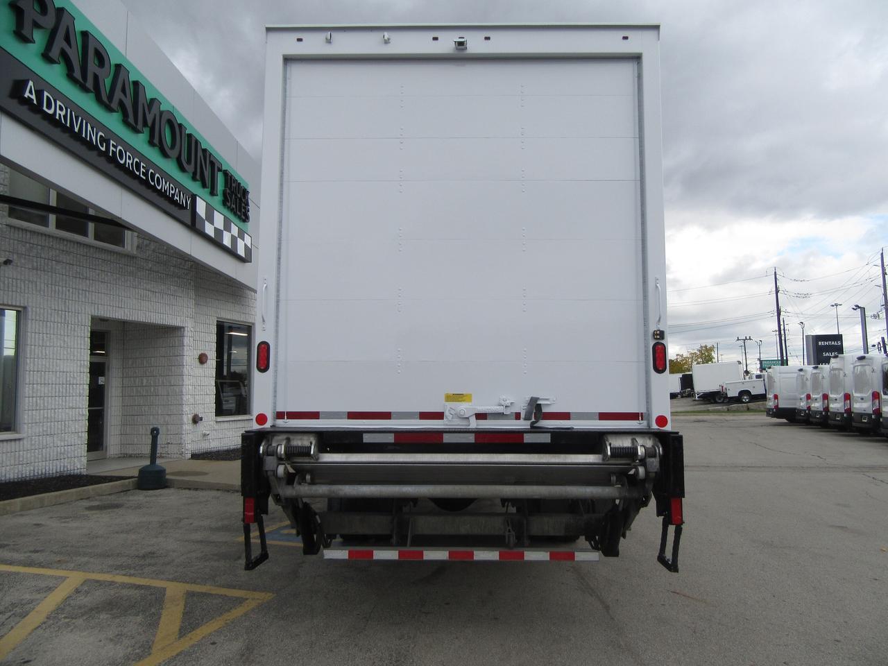 2023 Hino L7 WITH 26FT BOX LARGE ALUMINUM POWER LIFTGATE & RAMP Photo