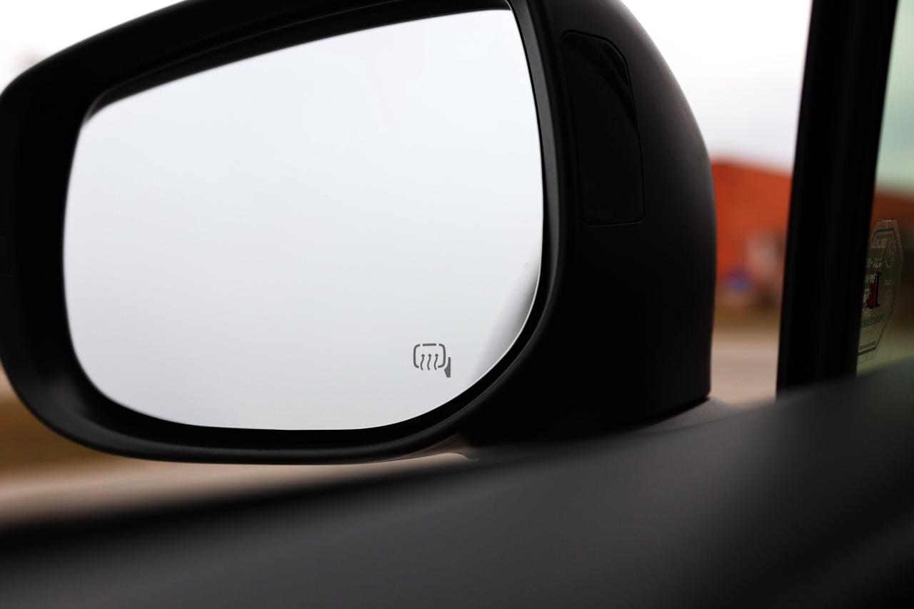 2022 Subaru Forester 2.5-AWD/TOURING-EYESIGHT PKG/ADAPT CRUISE/CARPLAY/ Photo