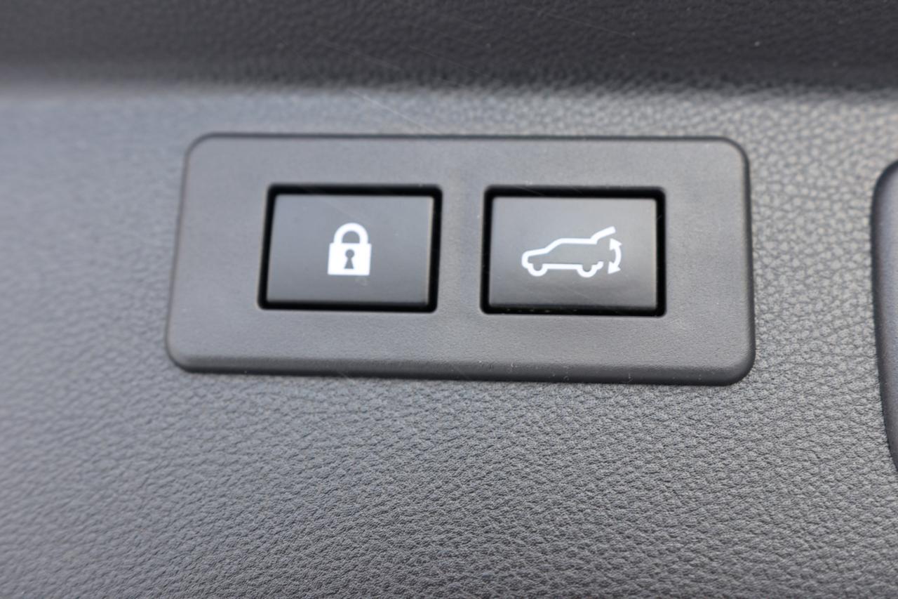 2022 Subaru Forester 2.5-AWD/TOURING-EYESIGHT PKG/ADAPT CRUISE/CARPLAY/ Photo